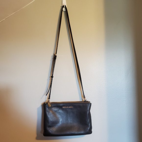 MICHAEL KORS - Leather Crossbody Bag - Picture 2 of 6